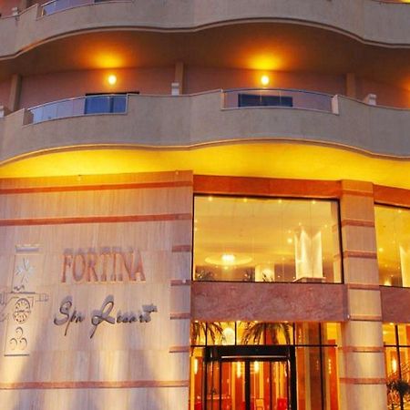 Fortina Spa Resort Sliema Eksteriør billede The hotel's entrance