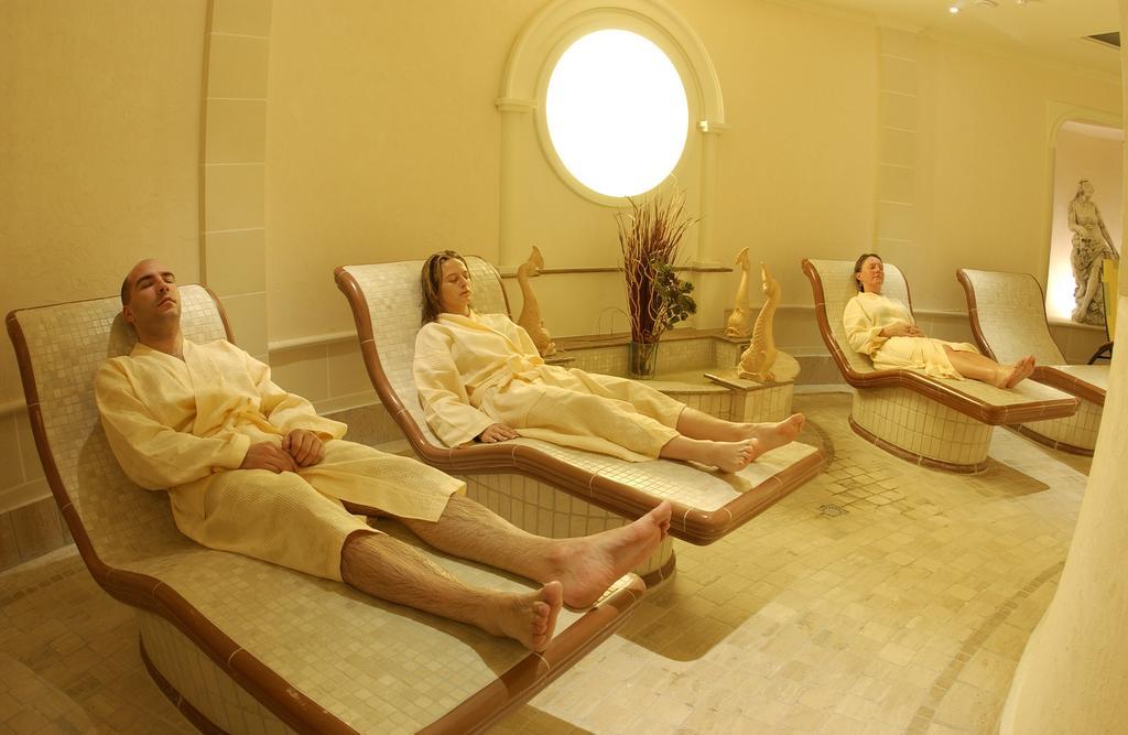 Fortina Spa Resort Sliema Eksteriør billede A Turkish bath