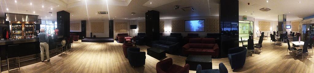 Fortina Spa Resort Sliema Eksteriør billede The lounge at the airport