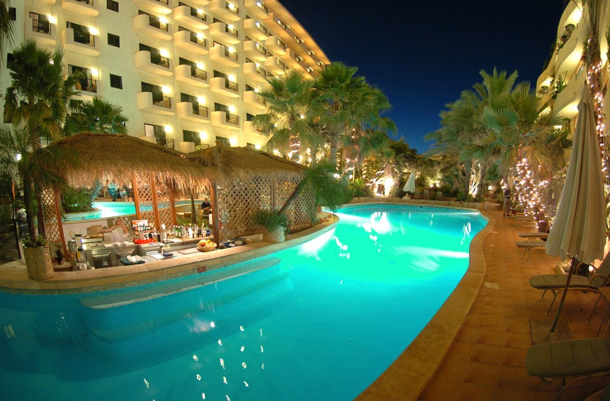 Fortina Spa Resort Sliema Eksteriør billede The pool at the Hilton Sharm El Sheikh