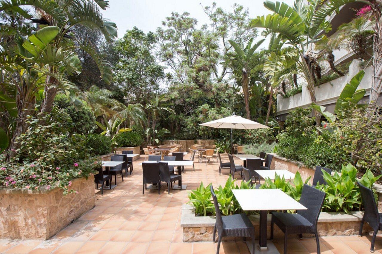 Fortina Spa Resort Sliema Eksteriør billede The hotel's garden