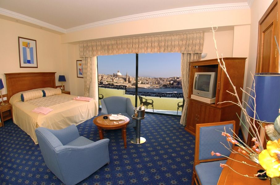 Fortina Spa Resort Sliema Værelse billede A room at the Phoenicia