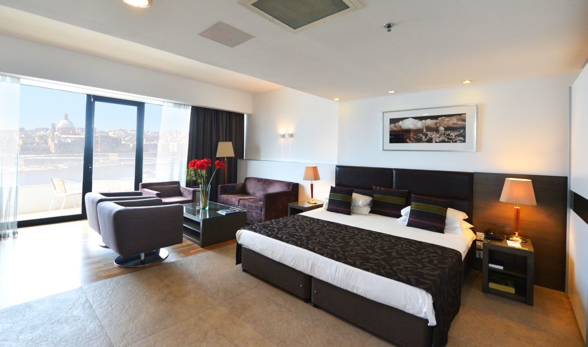 Fortina Spa Resort Sliema Eksteriør billede A suite at the hotel